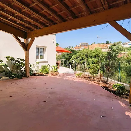 For 3 - Near Apartment Carqueiranne